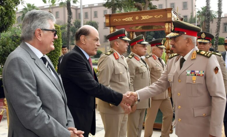 السيسي ينيب وزير الدفاع لإحياء الذكري السنويه لجمال عبد الناصر
