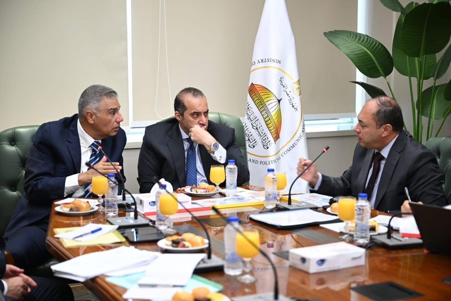 الحكومه تكثف جهودها لصرف تعويضات أهالي النوبه وتحقق89% من المستحقات 1 الحكومه تكثف جهودها لصرف تعويضات أهالي النوبه وتحقق89% من المستحقات