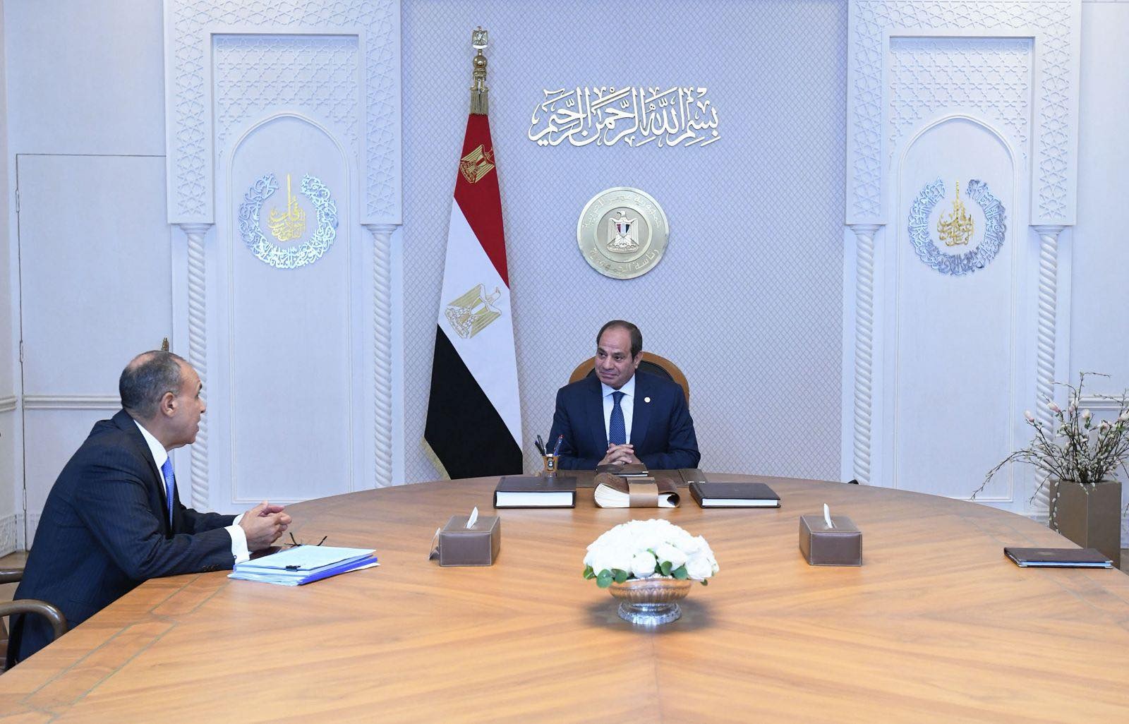 الرئيس السيسي يتابع مع وزير الخارجية تفاصيل مشاركة مصر في الجمعية العامة للأمم المتحدة 1 الرئيس السيسي يتابع مع وزير الخارجية تفاصيل مشاركة مصر في الجمعية العامة للأمم المتحدة