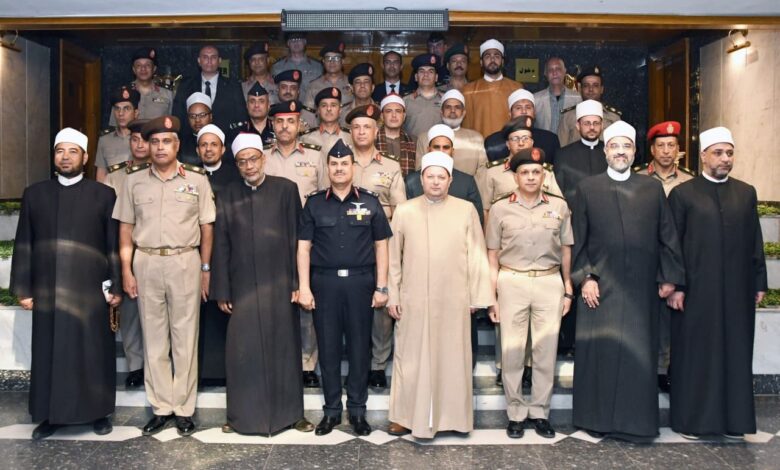 القوات المسلحة تهنئ الرئيس السيسي والأمة المصرية بذكرى المولد النبوي الشريف 1 القوات المسلحة تهنئ الرئيس السيسي والأمة المصرية بذكرى المولد النبوي الشريف