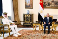 السيسي يستقبل قائد القيادة المركزية الأمريكية ويبحثان تطورات أزمة فزة