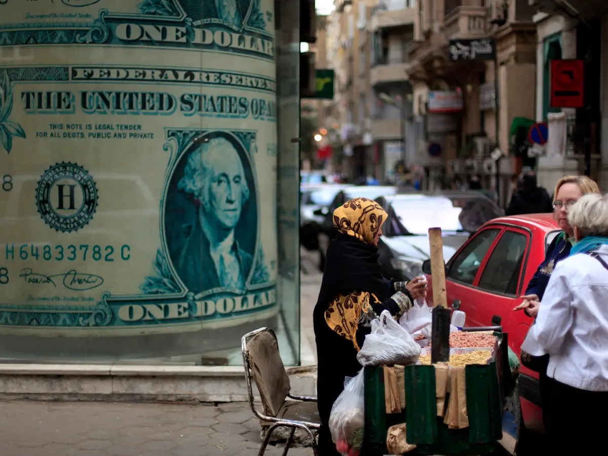 خبير: نصيب الفرد من الدين الخارجي يصل لـ1446 دولارًا وارتفاع الأسعار يضغط على المواطنين 1 خبير: نصيب الفرد من الدين الخارجي يصل لـ1446 دولارًا وارتفاع الأسعار يضغط على المواطنين