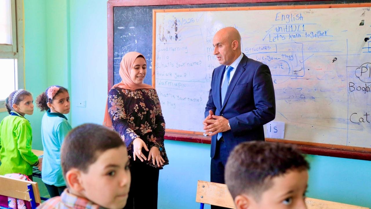 وزير التعليم يتفقد مدارس الشرقية ويتابع انتظام الدراسة 1 وزير التعليم يتفقد مدارس الشرقية ويتابع انتظام الدراسة