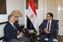 وزير الثقافة ومحافظ الإسماعيلية يبحثان ترتيبات حفل كلثوميات ومهرجان الفنون الشعبية