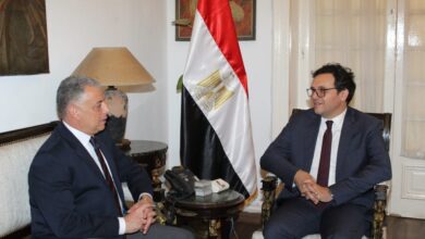 وزير الثقافة ومحافظ الإسماعيلية يبحثان ترتيبات حفل كلثوميات ومهرجان الفنون الشعبية