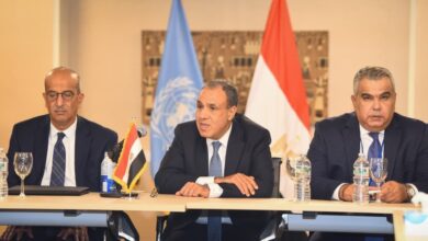 وزير الخارجية يلتقي المصريين العاملين في الأمم المتحدة بنيويورك