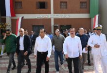 رئيس الوزراء يتفقد مجمع خدمات المواطنين بقرية شمّا ضمن مشروعات حياة كريمة بالمنوفية