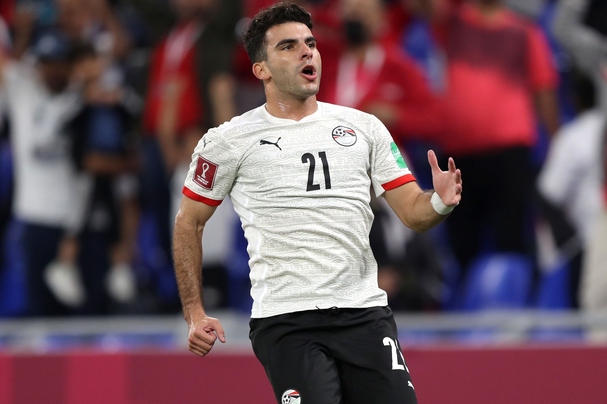 انتهاء جلسة التحقيق مع أحمد زيزو في اتحاد الكرة حول شكوى الزمالك 1 انتهاء جلسة التحقيق مع أحمد زيزو في اتحاد الكرة حول شكوى الزمالك