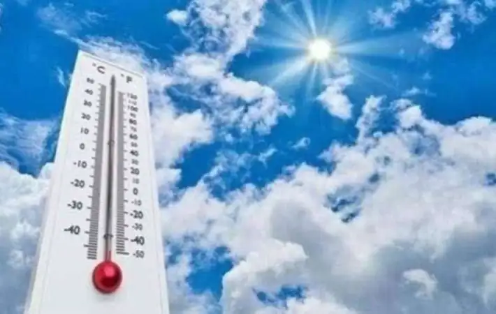 الأرصاد تكشف حالة الطقس غدًا الثلاثاء: أجواء خريفية معتدلة وانخفاض ملحوظ ليلًا 1 الأرصاد تكشف حالة الطقس غدًا الثلاثاء: أجواء خريفية معتدلة وانخفاض ملحوظ ليلًا