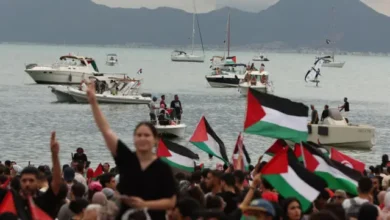 وزيرة الدفاع الإسبانية تحذر من مخاطر دخول أسطول الصمود إلى المنطقة المحظورة بغزة
