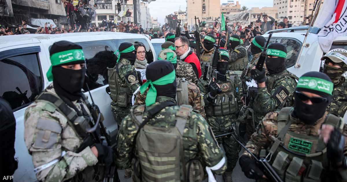 إسرائيل تنشر أسماء 250 أسيرا فلسطينيا تمهيدًا لإطلاق سراحهم.. و«حماس» تنفي التوصل إلى اتفاق رسمي 1 إسرائيل تنشر أسماء 250 أسيرا فلسطينيا تمهيدًا لإطلاق سراحهم.. و«حماس» تنفي التوصل إلى اتفاق رسمي