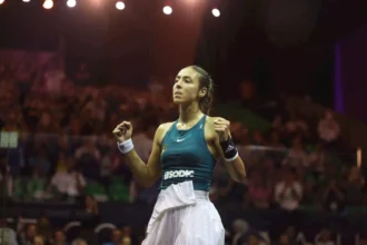 هانيا الحمامي تتوج ببطولة قطر كلاسيك للاسكواش بعد فوزها على نور الشربيني