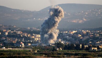 مصرع شخص وإصابة 7 آخرين في غارات إسرائيلية على صيدا بجنوب لبنان