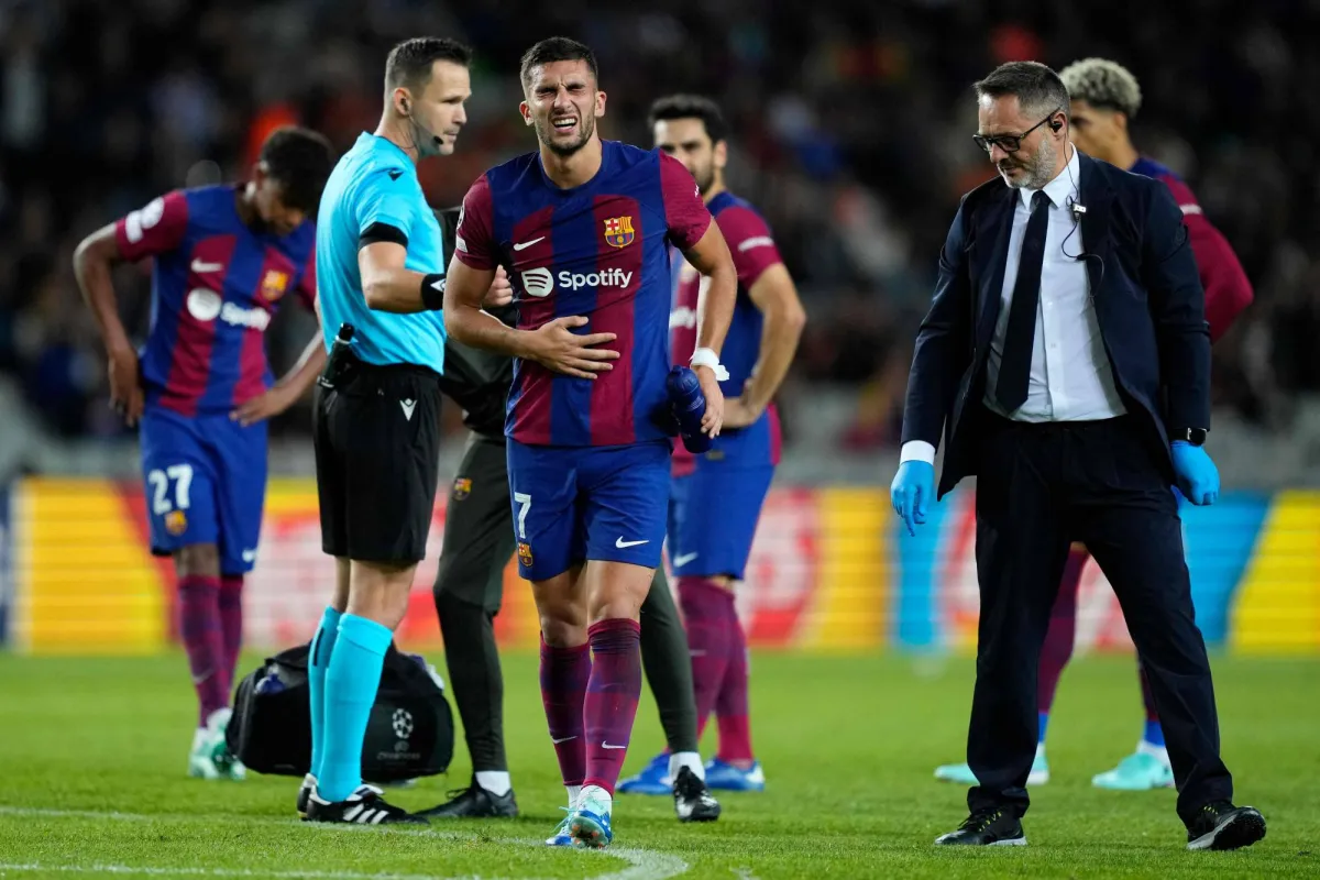 8 إصابات تهدد برشلونة قبل الكلاسيكو أمام ريال مدريد 1 8 إصابات تهدد برشلونة قبل الكلاسيكو أمام ريال مدريد
