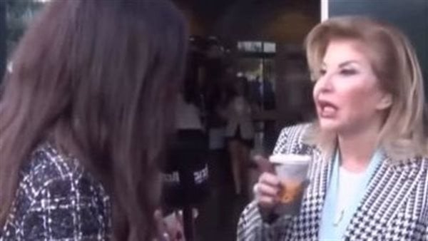 مذيعة لبنانية تُحرج هالة سرحان على الهواء: "من أي بلد جاية؟" 1 مذيعة لبنانية تُحرج هالة سرحان على الهواء: "من أي بلد جاية؟"