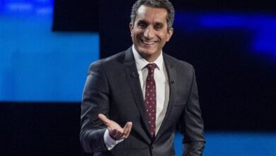الجدل يحيط بعودة باسم يوسف إلى الشاشة المصرية.. والجمهور يترقب لمحتوى جديد