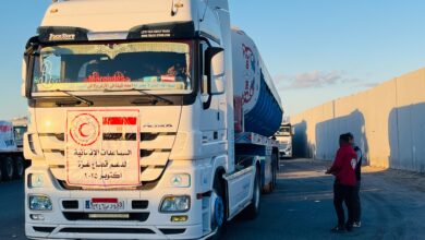 الهلال الأحمر يطلق القافلة الـ58 من "زاد العزة" إلى غزة بـ10 آلاف طن مساعدات 2 الهلال الأحمر يطلق القافلة الـ58 من "زاد العزة" إلى غزة بـ10 آلاف طن مساعدات
