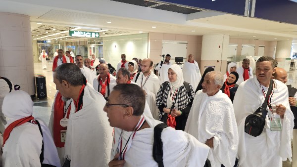 فتح باب التقديم لحج الجمعيات الأهلية لموسم 2026.. و12 ألف تأشيرة بانتظار الفائزين بالقرعة 1 فتح باب التقديم لحج الجمعيات الأهلية لموسم 2026.. و12 ألف تأشيرة بانتظار الفائزين بالقرعة