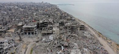 وفد إسرائيلي يصل القاهرة مساء اليوم لبحث وقف إطلاق النار في عزة