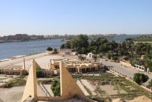 الأمين العام للآثار يتفقد مشروع المتحف الآتوني بالمنيا استعدادًا لافتتاحه