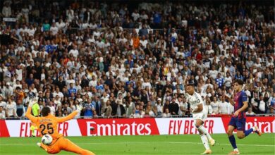 ريال مدريد يحسم الكلاسيكو أمام برشلونة بثنائية بيلينجهام ومبابي 4 ريال مدريد يحسم الكلاسيكو أمام برشلونة بثنائية بيلينجهام ومبابي