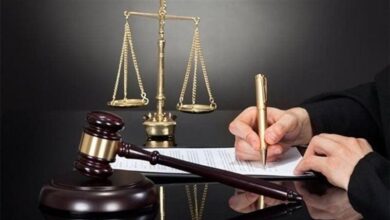النيابة تستمع لأقوال والد الطفلين المتوفيين أمام مدخل عقار بفيصل 2 النيابة تستمع لأقوال والد الطفلين المتوفيين أمام مدخل عقار بفيصل