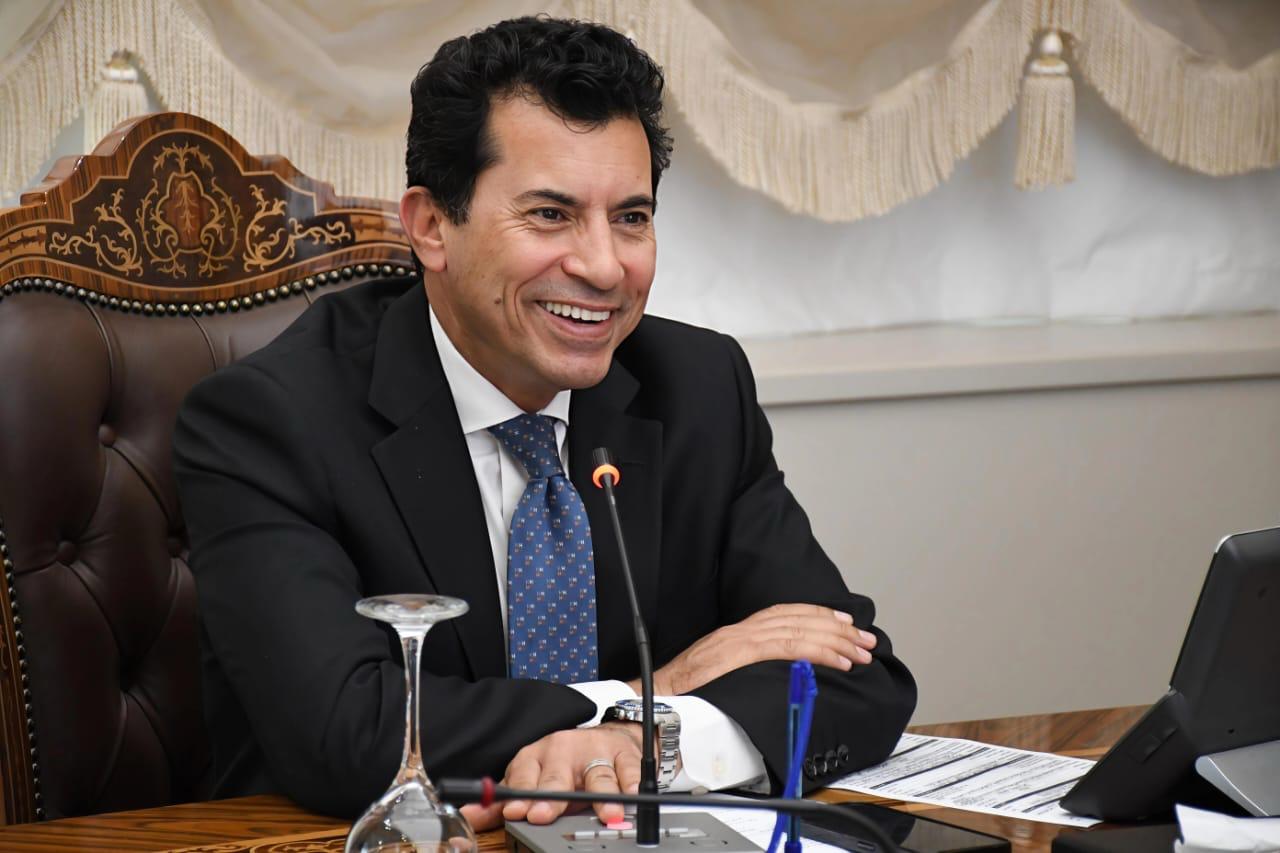 وزير الرياضة يهنئ يحيى النوساني بعد فوزه على لاعب إسرائيلي وتأهله لربع نهائي بطولة كندا 1 وزير الرياضة يهنئ يحيى النوساني بعد فوزه على لاعب إسرائيلي وتأهله لربع نهائي بطولة كندا