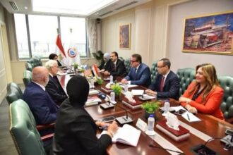 الصحة تنفي بيع وحدات الرعاية الأولية في قنا للقطاع الخاص