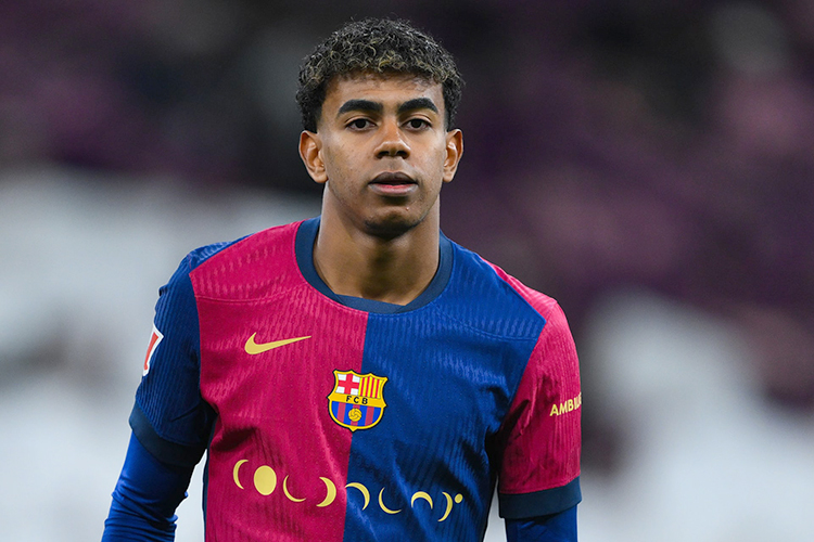 هجوم ناري من لاعبي ريال مدريد على لامين يامال بعد الكلاسيكو بسبب تصريحاته المستفزة 1 هجوم ناري من لاعبي ريال مدريد على لامين يامال بعد الكلاسيكو بسبب تصريحاته المستفزة