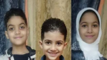 وفاة الطفلة جنى بعد العثور عليها بجوار جثمان شقيقها في مدخل عمارة بفيصل