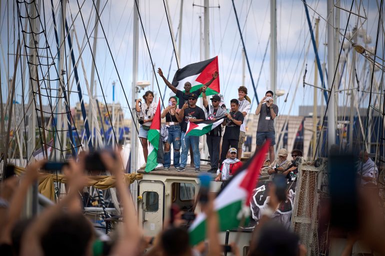 الأردن يحمّل إسرائيل مسؤولية سلامة مواطنيه على متن أسطول الصمود