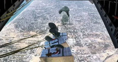 خالد مجاور: مصر نفذت 168 إسقاط جوي للمساعدات على غزة قبل اتفاق شرم الشيخ 3 خالد مجاور: مصر نفذت 168 إسقاط جوي للمساعدات على غزة قبل اتفاق شرم الشيخ