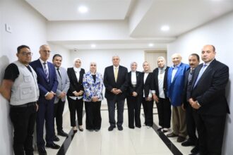 وزير التعليم العالي يتفقد مبنى الوزارة ويؤكد تطوير الخدمات للطلاب والمواطنين