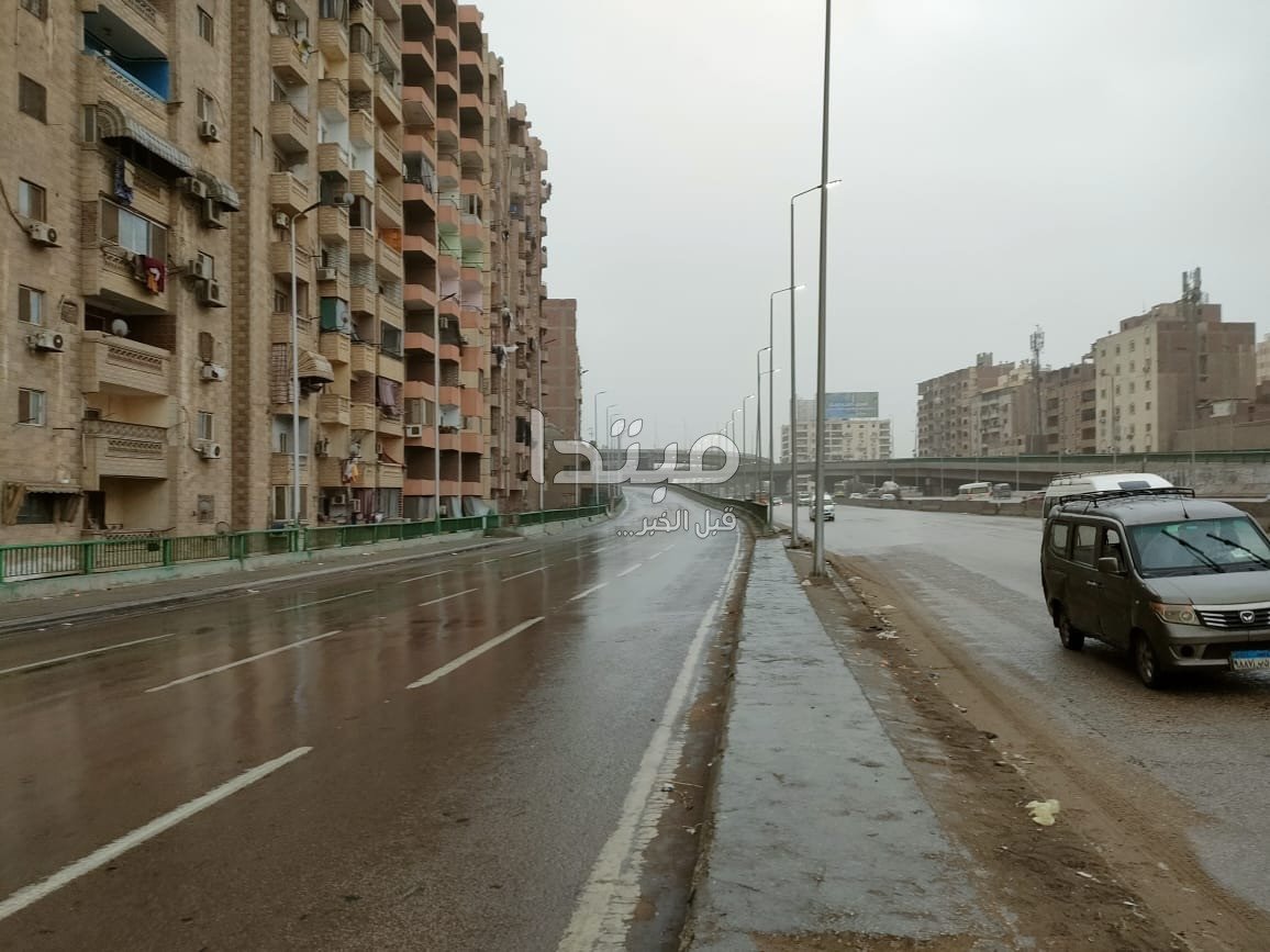 الجيزة تشهد أمطارًا خفيفة وأجواء باردة وسط حالة من عدم الاستقرار الجوي وتحذيرات من رياح قوية وحبات برد