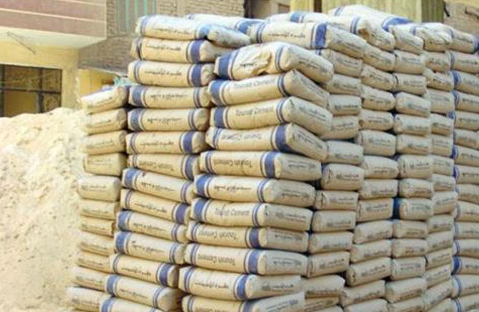 استقرار أسعار الأسمنت في الأسواق بعد زيادة 200 جنيه للطن