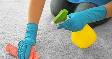 أفضل الطرق لإزالة بقع السجاد واستعادة رونقه بسهولة 4 أفضل الطرق لإزالة بقع السجاد واستعادة رونقه بسهولة