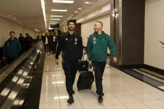 الأهلي يتحرك نحو نهائي السوبر المصري: مواجهة الزمالك الأحد المقبل في أبو ظبي 2 الأهلي يتحرك نحو نهائي السوبر المصري: مواجهة الزمالك الأحد المقبل في أبو ظبي