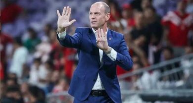 توروب يعود للقاهرة اليوم لقيادة تدريبات الأهلي استعدادًا لشبيبة القبائل