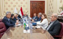 رئيس الوزراء يتابع خطط التطوير والتشجير بالقاهرة الكبرى