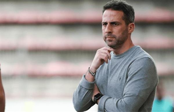 أحمد شوبير: الزمالك يعاني مالياً وقرار رحيل فيريرا غير موفق 1 أحمد شوبير: الزمالك يعاني مالياً وقرار رحيل فيريرا غير موفق