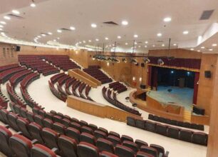 وزير الثقافة ومحافظ البحر الأحمر يفتتحان مسرح قصر ثقافة الغردقة غدا 2 وزير الثقافة ومحافظ البحر الأحمر يفتتحان مسرح قصر ثقافة الغردقة غدا