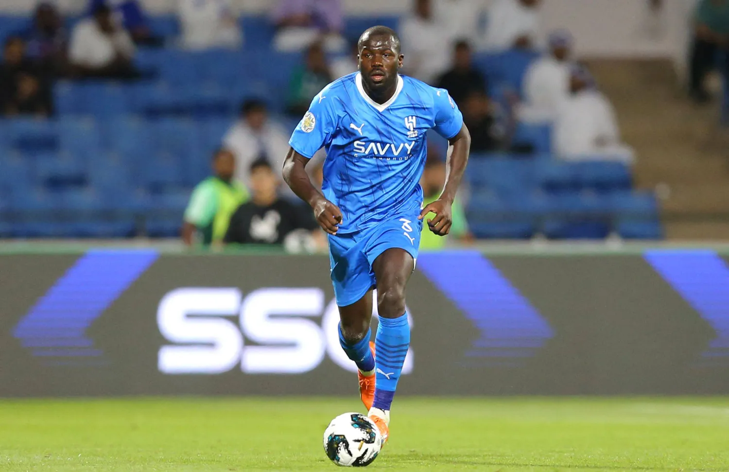 نواف بن سعد: الهلال يتفق مع نيفيز على التجديد ويتفاوض لتمديد عقد كوليبالي