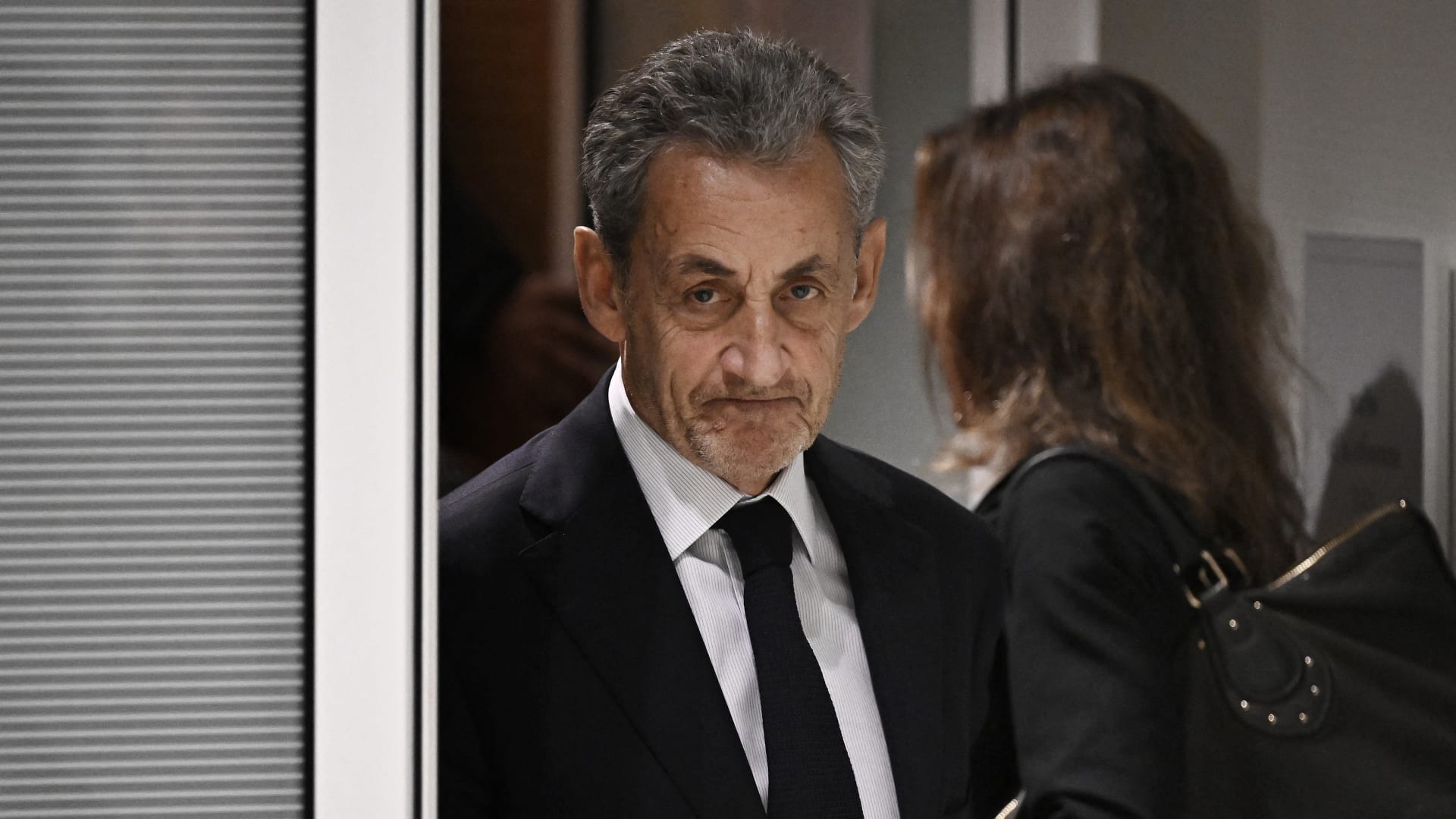 ساركوزي يلجأ إلى المحكمة الأوروبية للطعن في حكم إدانته بقضية تمويل حملته الانتخابية لعام 2012 1 ساركوزي يلجأ إلى المحكمة الأوروبية للطعن في حكم إدانته بقضية تمويل حملته الانتخابية لعام 2012