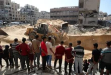 "تل أبيب تسمح لوفد من حماس والصليب الأحمر بدخول الخط الأصفر للبحث عن جثامين الأسرى"