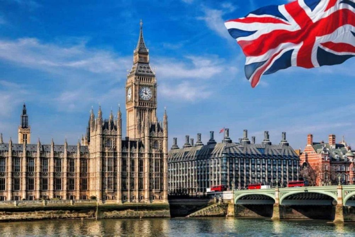 اقتصاد بريطانيا يتباطأ: نمو ضعيف بنسبة 0.1% في الربع الثالث بسبب هجوم إلكتروني على جاجوار لاند روفر