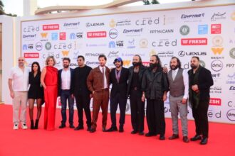 توافد أبطال “كان ياما كان في غزة” وصناع فيلم "قطن" على السجادة الحمراء في مهرجان القاهرة السينمائي 2 توافد أبطال “كان ياما كان في غزة” وصناع فيلم "قطن" على السجادة الحمراء في مهرجان القاهرة السينمائي