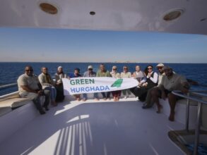 وزارة البيئة تطلق أول حملة لتوعية ذوي الهمم بالعمل البيئي بالغردقة