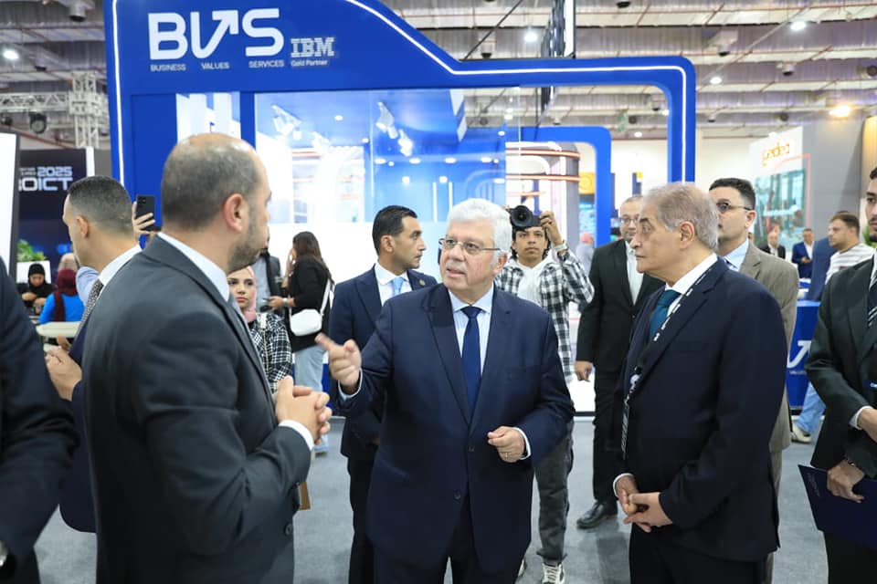 وزير التعليم العالي يطلق مبادرة وطنية لدعم البحث العلمي والذكاء الاصطناعي 1 وزير التعليم العالي يطلق مبادرة وطنية لدعم البحث العلمي والذكاء الاصطناعي