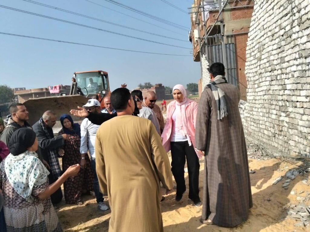 مركز ومدينة القناطر الخيرية تنفذ إزالة فورية لتعدٍ على الأراضي خارج الحيز العمراني 6 مركز ومدينة القناطر الخيرية تنفذ إزالة فورية لتعدٍ على الأراضي خارج الحيز العمراني