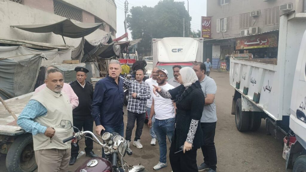 القناطر الخيرية تشن حملة مكبرة لرفع الإشغالات واستعادة الانضباط بالشوارع